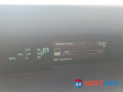 Zdjęcie 9 z 12 samochodu: 2011 TOYOTA PRIUS TWO VIN:JTDKN3DU8B1415587 - miniatura