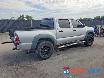 Trzecie zdjęcie samochodu z tyłu: 2009 TOYOTA TACOMA DOUBLE CAB PRERUNNER VIN:3TMJU62N09M082746 - miniatura