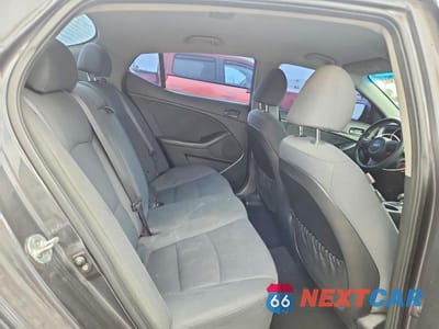 Zdjęcie 10 z 12 samochodu: 2015 KIA OPTIMA LX VIN:KNAGM4A73F5636961 - miniatura