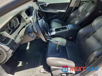 Zdjęcie 7 z 12 samochodu: 2016 VOLVO V60 CROSS COUNTRY PREMIER VIN:YV4612HK7G1003343 - miniatura