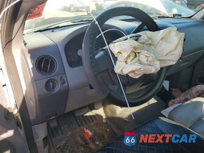 Zdjęcie 8 z 12 samochodu: 2005 FORD F150 VIN:1FTRF12205NC09890 - miniatura
