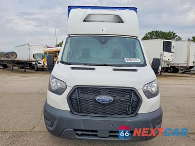 Piąte zdjęcie samochodu w środku: 2022 FORD TRANSIT DELIVERY TRUCK VIN:1FDBW5Z81NKA39667 - miniatura