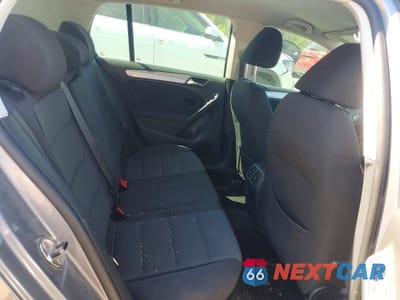 Zdjęcie 10 z 13 samochodu: 2012 VOLKSWAGEN GOLF VIN:WVWCA7AJ3CW087646 - miniatura