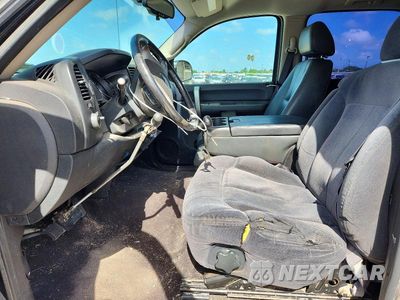 Zdjęcie 7 z 12 samochodu: 2009 GMC SIERRA K2500 SLE VIN:1GTHK53KX9F124293 - miniatura