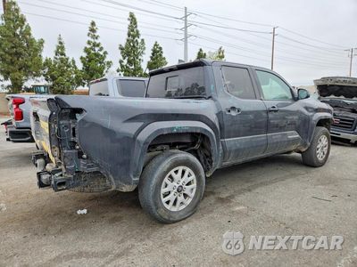 Trzecie zdjęcie samochodu z tyłu: 2024 TOYOTA TACOMA SR5 VIN:3TMLB5JN1RM070423 - miniatura