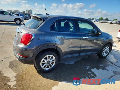 Trzecie zdjęcie samochodu z tyłu: 2018 FIAT 500X POP VIN:ZFBCFXAB2JP719993 - miniatura