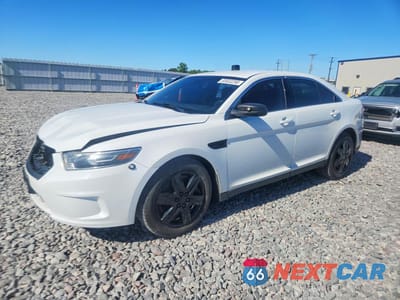 2015 FORD TAURUS POLICE INTERCEPTOR 1FAHP2MK7FG119787 - główne zdjęcie licytacji z USA - miniatura