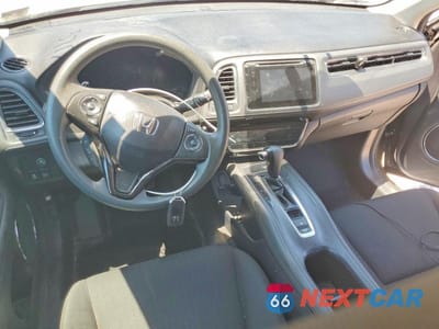 Zdjęcie 8 z 12 samochodu: 2018 HONDA HR-V EX VIN:3CZRU6H53JM708587 - miniatura
