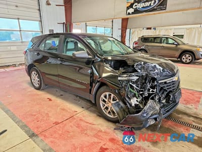 Czwarte zdjęcie samochodu z boku: 2024 CHEVROLET EQUINOX LS VIN:3GNAXHEG7RL325059 - miniatura