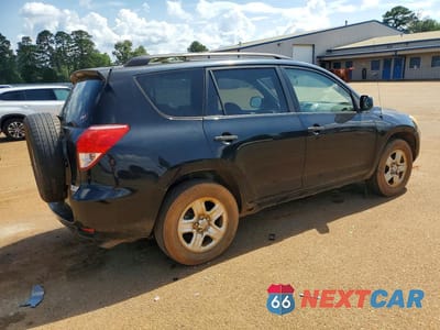 Trzecie zdjęcie samochodu z tyłu: 2006 TOYOTA RAV4 BASE VIN:JTMZD33V066012501 - miniatura