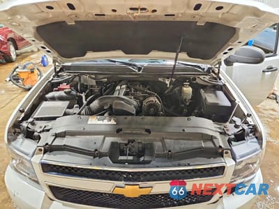 Zdjęcie 12 z 13 samochodu: 2011 CHEVROLET SUBURBAN K1500 VIN:1GNSK5E36BR260055 - miniatura