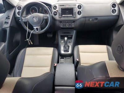 Zdjęcie 8 z 13 samochodu: 2016 VOLKSWAGEN TIGUAN S VIN:WVGBV7AX5GW602300 - miniatura