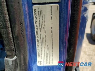 Zdjęcie 10 z 10 samochodu: 2017 VOLVO VNL SEMI TRUCK VIN:4V4NC9EH6HN973497 - miniatura
