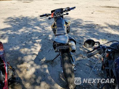 Czwarte zdjęcie samochodu z boku: 2015 SUZUKI DR-Z400 S DIRT BIKE VIN:JS1SK44A2F2101092 - miniatura