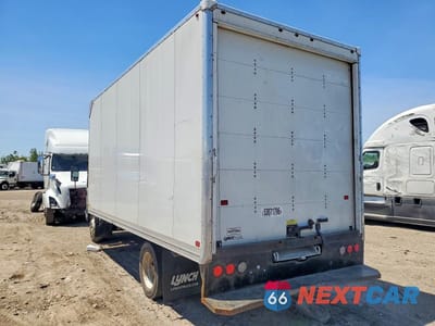 Drugie zdjęcie samochodu z przodu: 2023 ISUZU NPR HD BOX TRUCK VIN:54DC4W1D6PS201448 - miniatura