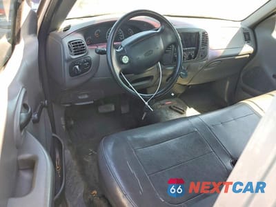 Zdjęcie 8 z 12 samochodu: 2002 FORD F-150 VIN:1FTRX17242NB29395 - miniatura
