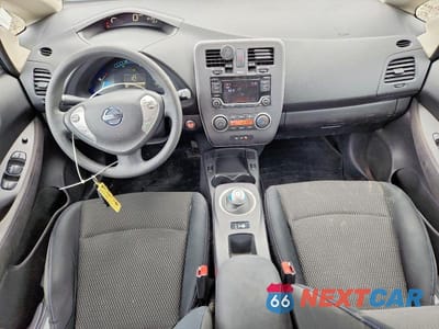 Zdjęcie 8 z 13 samochodu: 2016 NISSAN LEAF S VIN:1N4AZ0CP3GC300357 - miniatura