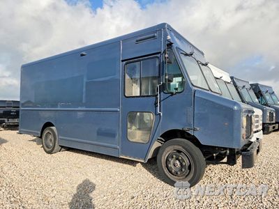 Czwarte zdjęcie samochodu z boku: 2020 FREIGHTLINER MT45 CHASSIS DELIVERY TRUCK VIN:4UZAC2EAXLCMH7988 - miniatura