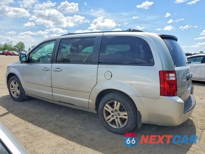 Drugie zdjęcie samochodu z przodu: 2010 DODGE GRAND CARAVAN SE VIN:2D4RN4DE0AR258017 - miniatura