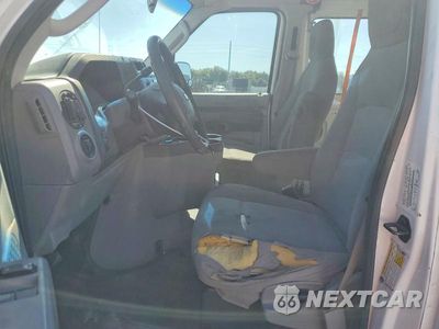 Zdjęcie 7 z 14 samochodu: 2011 FORD E250 DELIVERY VAN VIN:1FTNE2EWXBDA92309 - miniatura