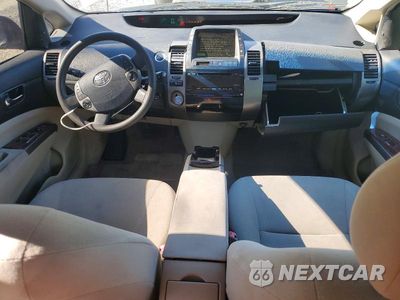 Zdjęcie 8 z 14 samochodu: 2007 TOYOTA PRIUS TOURING VIN:JTDKB20U777590068 - miniatura