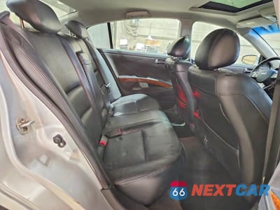 Zdjęcie 10 z 13 samochodu: 2005 NISSAN MAXIMA 3.5 SE VIN:1N4BA41E85C869805 - miniatura