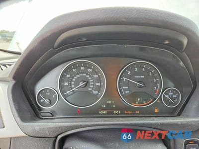 Zdjęcie 9 z 12 samochodu: 2018 BMW 320 XI VIN:WBA8A3C51JA499795 - miniatura