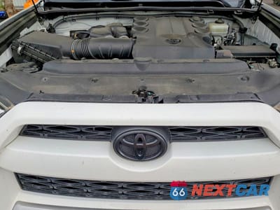 Zdjęcie 12 z 13 samochodu: 2018 TOYOTA 4RUNNER TRD OFF-ROAD PREMIUM VIN:JTEBU5JR3J5513525 - miniatura