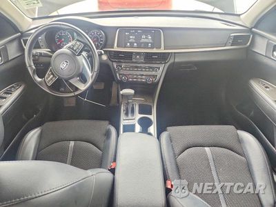 Zdjęcie 8 z 12 samochodu: 2019 KIA OPTIMA S VIN:5XXGT4L38KG317335 - miniatura