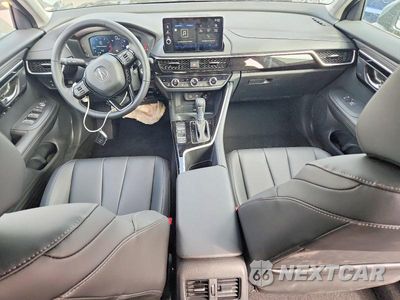 Zdjęcie 8 z 12 samochodu: 2026 ACURA ADX VIN:3HDSA1H35TM702065 - miniatura