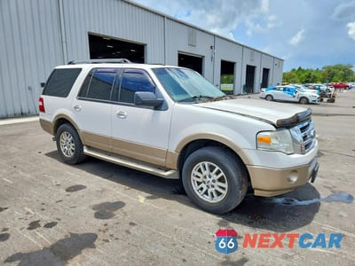 Czwarte zdjęcie samochodu z boku: 2012 FORD EXPEDITION XLT VIN:1FMJU1H55CEF08885 - miniatura