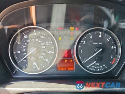 Zdjęcie 9 z 12 samochodu: 2011 BMW 328 XI VIN:WBAPK7G57BNN85746 - miniatura