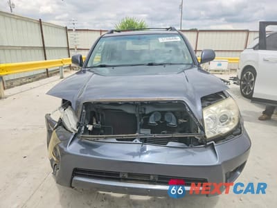 Piąte zdjęcie samochodu w środku: 2007 TOYOTA 4RUNNER LIMITED VIN:JTEBT17R378042843 - miniatura