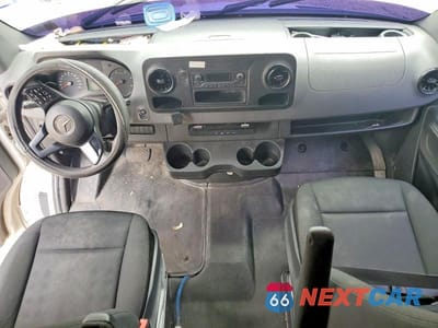 Zdjęcie 8 z 13 samochodu: 2020 MERCEDES-BENZ SPRINTER 2500 VIN:W1W4ECHY3LT037680 - miniatura