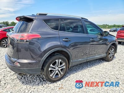 Trzecie zdjęcie samochodu z tyłu: 2016 TOYOTA RAV 4 VIN:2T3ZFREVXGW260927 - miniatura