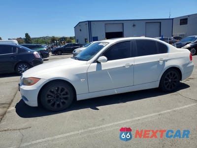 2007 BMW 335 I WBAVB73587PA87812 - główne zdjęcie licytacji z USA - miniatura