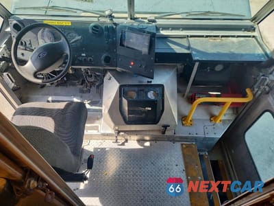 Zdjęcie 8 z 13 samochodu: 2019 FORD E450 DELIVERY TRUCK VIN:1FC3E4K63KDC48925 - miniatura