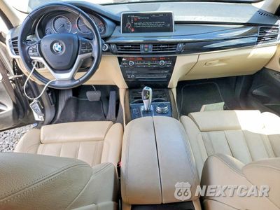 Zdjęcie 8 z 13 samochodu: 2016 BMW X5 XDRIVE50I VIN:5UXKR6C54G0J80729 - miniatura