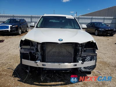 Piąte zdjęcie samochodu w środku: 2016 BMW X3 XDRIVE35I VIN:5UXWX7C56G0K36666 - miniatura