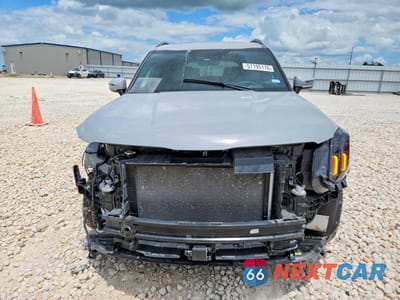 Piąte zdjęcie samochodu w środku: 2025 KIA TELLURIDE SX X-LINE VIN:5XYP5DGC1SG671469 - miniatura