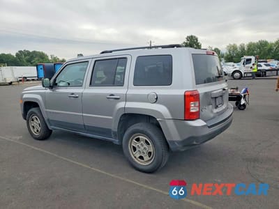 Drugie zdjęcie samochodu z przodu: 2016 JEEP PATRIOT SPORT VIN:1C4NJRBB0GD686064 - miniatura