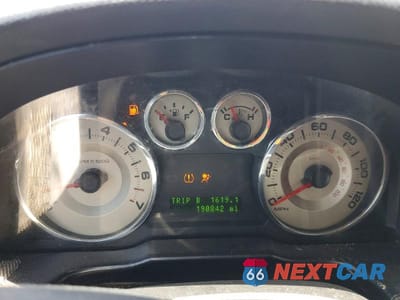 Zdjęcie 9 z 13 samochodu: 2010 FORD EDGE SEL VIN:2FMDK3JC3ABA61019 - miniatura