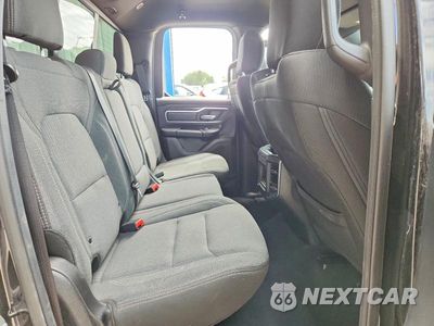 Zdjęcie 10 z 13 samochodu: 2019 RAM 1500 BIG HORN VIN:1C6RREBT7KN582452 - miniatura