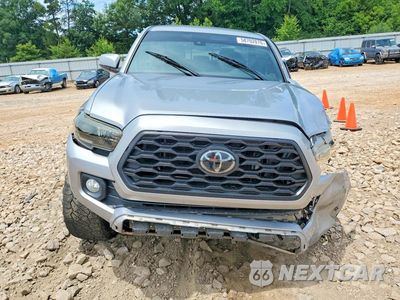 Piąte zdjęcie samochodu w środku: 2021 TOYOTA TACOMA TRD OFF-ROAD VIN:3TMAZ5CN0MM145928 - miniatura