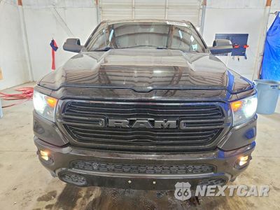 Piąte zdjęcie samochodu w środku: 2020 RAM 1500 BIG HORN/LONE STAR VIN:1C6SRFFT0LN366364 - miniatura