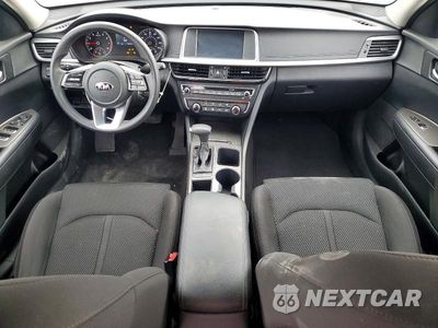 Zdjęcie 8 z 12 samochodu: 2019 KIA OPTIMA LX VIN:5XXGT4L31KG356073 - miniatura