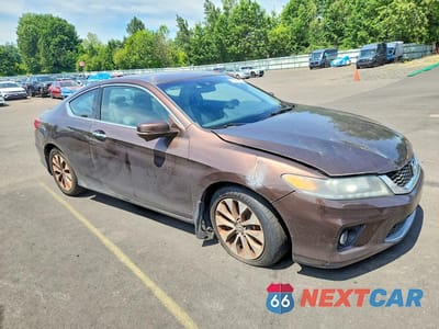 Czwarte zdjęcie samochodu z boku: 2013 HONDA ACCORD EXL VIN:1HGCT1B83DA007331 - miniatura
