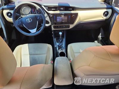 Zdjęcie 8 z 13 samochodu: 2017 TOYOTA COROLLA LE VIN:5YFBURHE1HP699884 - miniatura