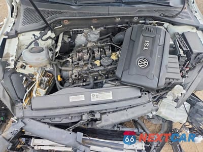 Zdjęcie 11 z 12 samochodu: 2018 VOLKSWAGEN GOLF S VIN:3VWG17AUXJM254770 - miniatura