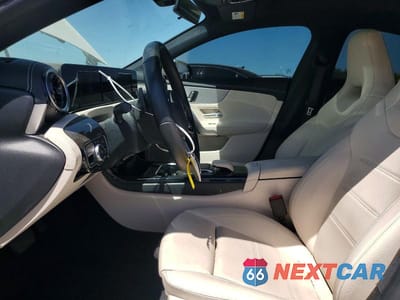 Zdjęcie 7 z 13 samochodu: 2020 MERCEDES-BENZ CLA 250 VIN:W1K5J4GBXLN100671 - miniatura